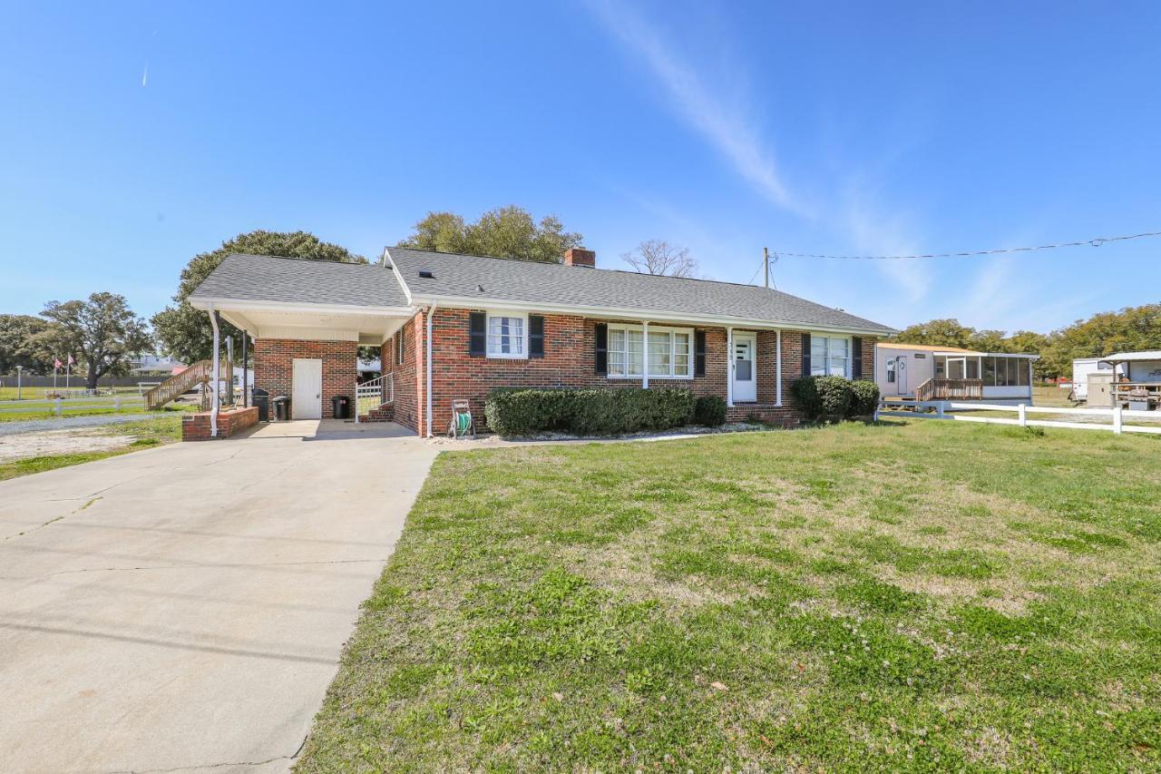 Spacious Home With Waterfront View-Welcome Pets Sneads Ferry Eksteriør billede